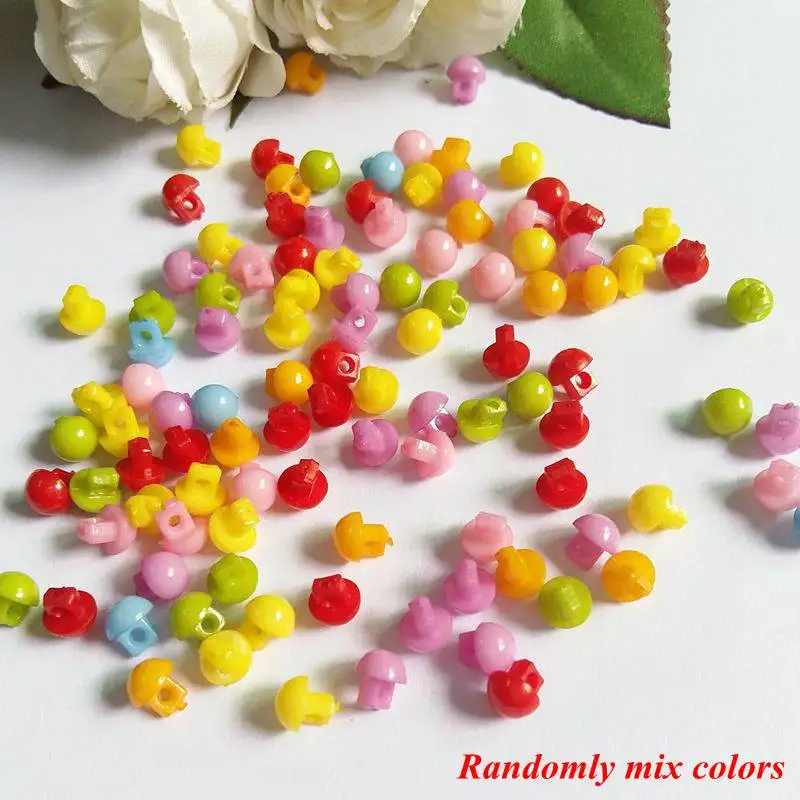 200 adet / grup Yaklaşık 6mm Plastik düğmeler Çok Renkli İsteğe Bağlı Mini düğmeler Dikiş Scrapbooking Dekoratif Malzemeleri düğmeler