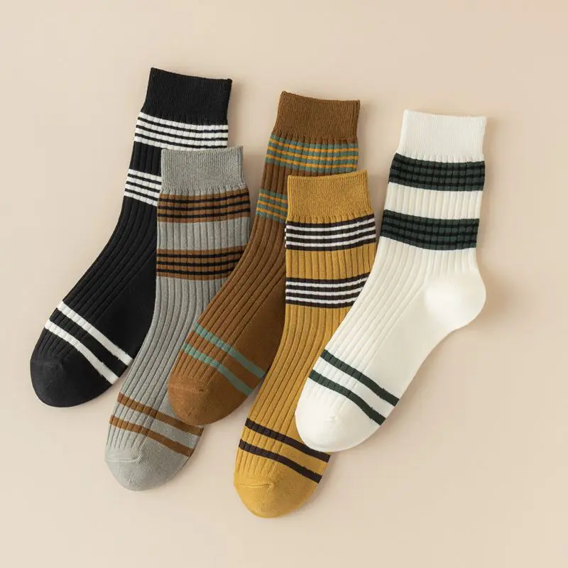 Erkekler İçin çorap Yeni Sonbahar Kış Pamuk Yumuşak Rahat çizgili çoraplar nefes alabilen Ter Karışık Renkli Ekip Çorap Erkek Rahat