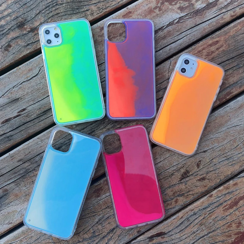 Glitter Aydınlık Neon Kum iphone için kılıf 6 6s 7 8 Artı 11 Pro X XS MAX XR Sıvı Quicksand Glow Karanlık Yumuşak telefon Kapak